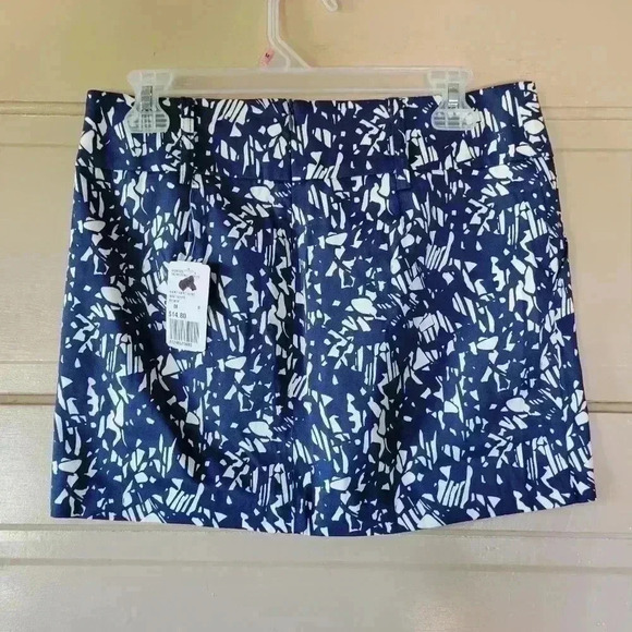 Forever 21 Juniors Sz Medium Mini Skirt Blue And White Pattern NWT - Picture 3 of 8